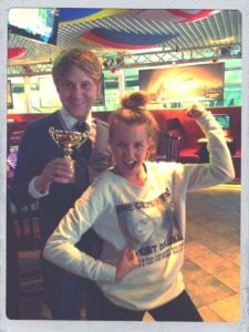 Valioliiga.comin vuoden tietäjä 2013 sekä Elmon työntekijä