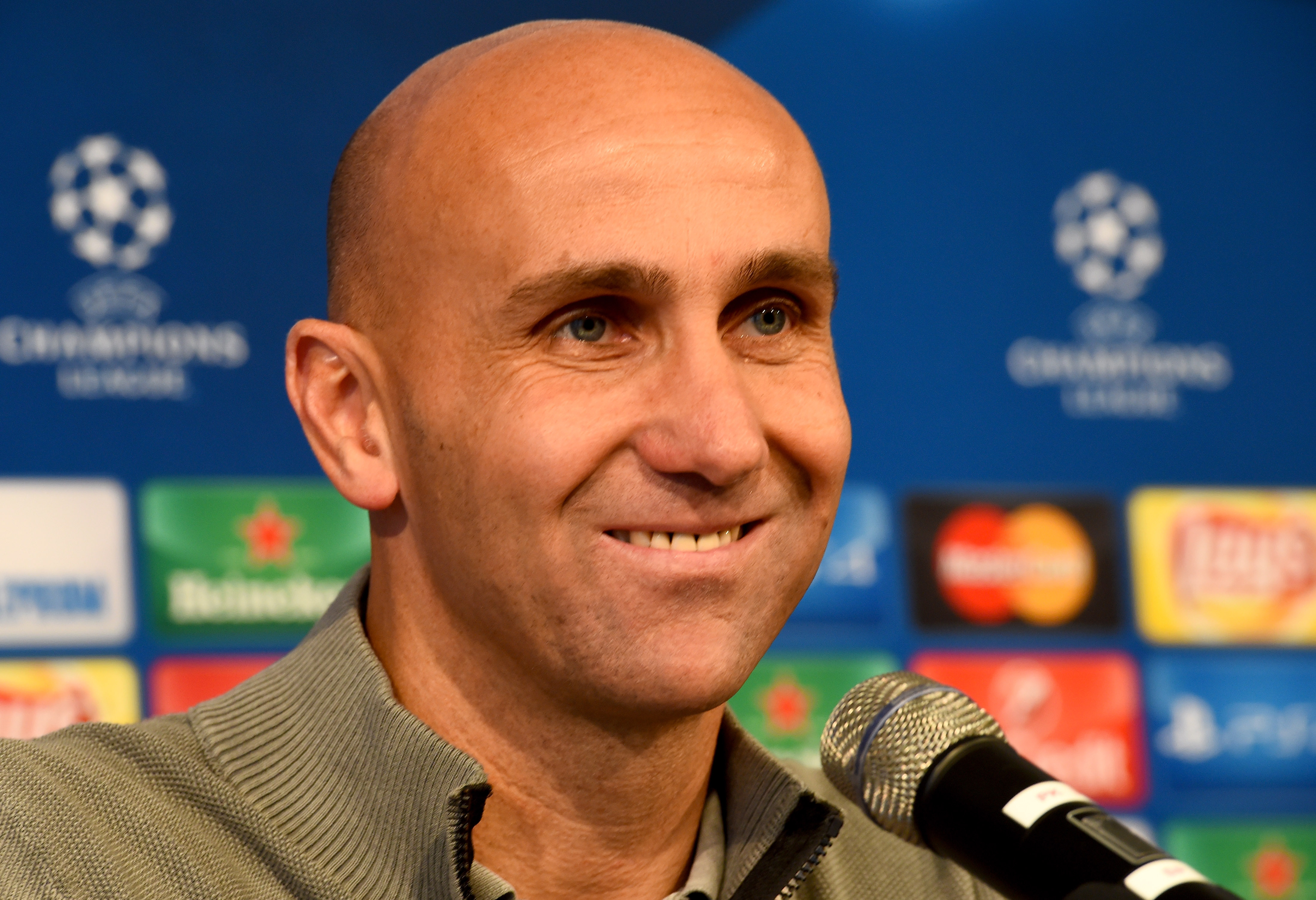 Borussia Moenchengladbach – Training & Press Conference