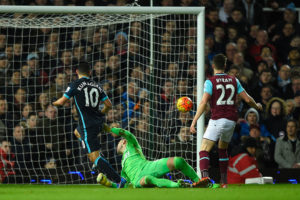 getty_SergioAguero20160123