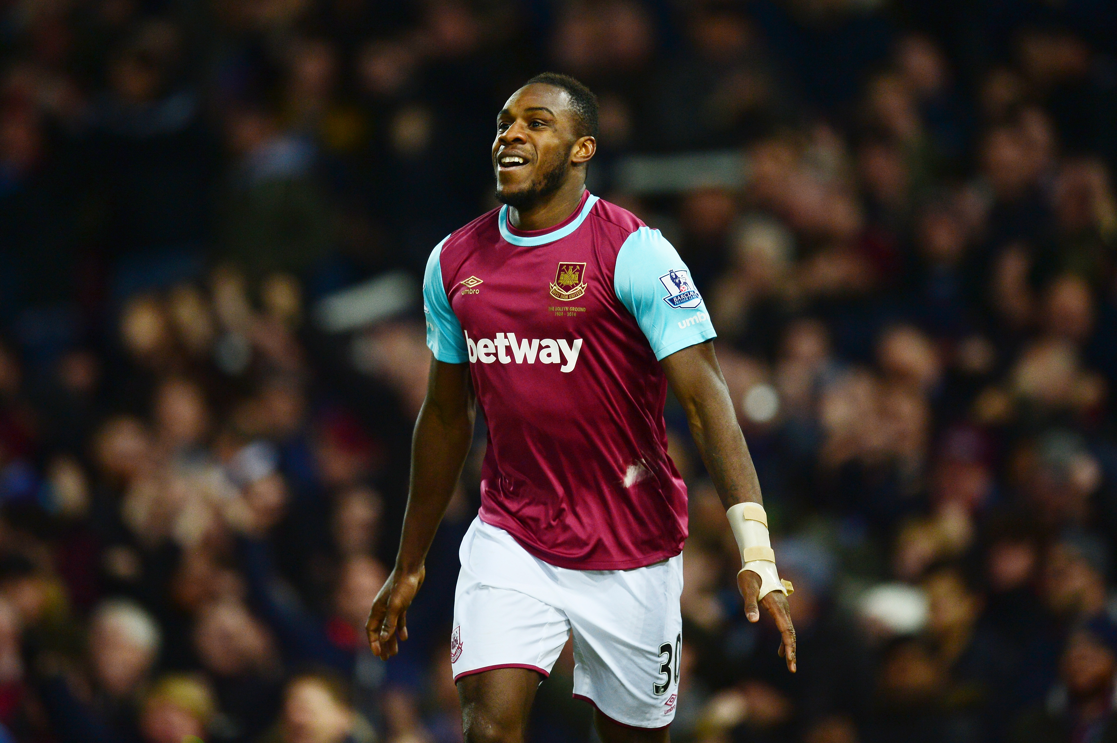 West Ham United v Aston Villa – Premier League