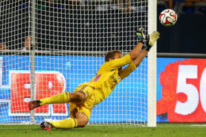 FC Schalke 04 v West Ham United – Schalke 04 Cup Day 1