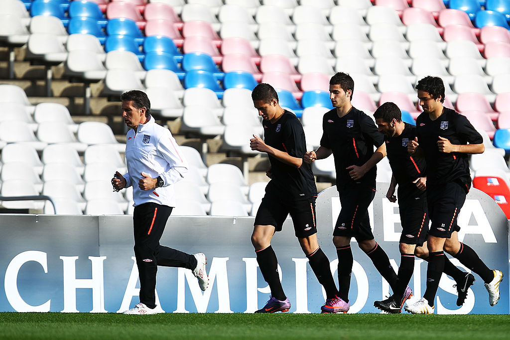 Olympic Lyon – Press Conference & Training