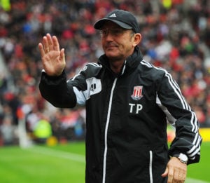 MANCHESTER, ENGLAND - OCTOBER 20: Stoke manager Tony Pulis gestures during the Barclays Premier League match between Manchester United and Stoke City at Old Trafford on October 20, 2012 in Manchester, England. (Photo by Michael Regan/Getty Images)