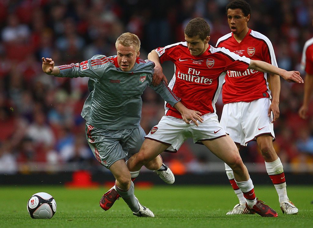 LONDON, ENGLAND - MAY 22: Jack Wilshere of Arsenal (R) battles with Lauri Dalla Valle of Liverpool during the FA Youth Cup Final 1st Leg match between Arsenal and Liverpool at The Emirates Stadium on May 22, 2009 in London, England. (Photo by Julian Finney/Getty Images)