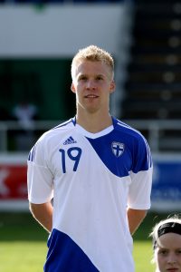 3.6.2011, Tehtaan kentt?, Valkeakoski, Finland..Alle 21-vuotiaiden EM-karsintaottelu Suomi - Malta / UEFA U21 European Championship Qualifying match, Finland v Malta..Lauri Dalla Valle - Suomi / Finland.©Juha Tamminen.