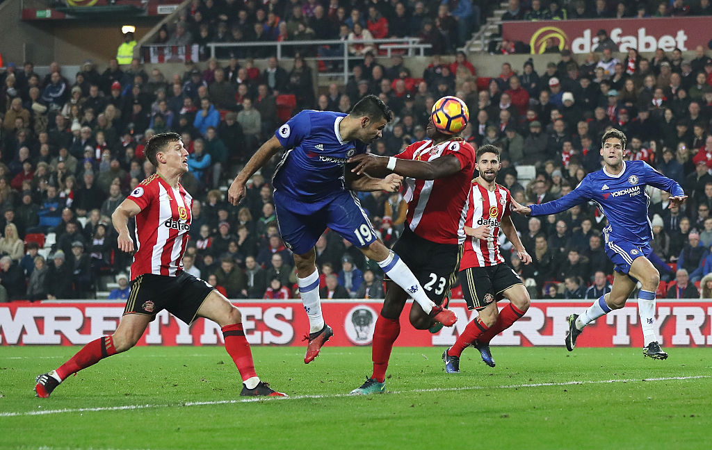 Costa puskee Sunderland-puolustuksen keskeltä. Kuva: Getty Images