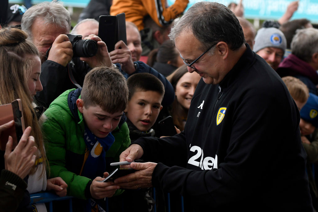 Leeds United v Aston Villa – Sky Bet Championship