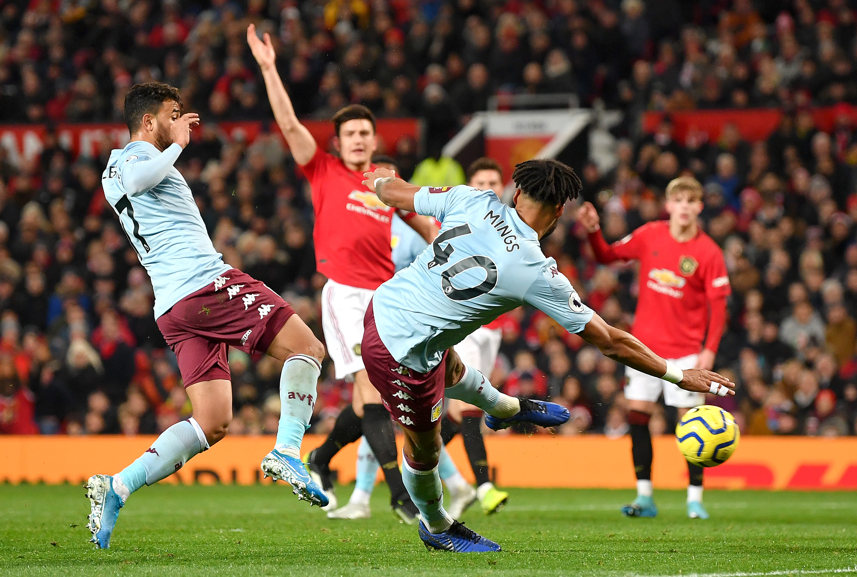 Manchester United v Aston Villa – Premier League