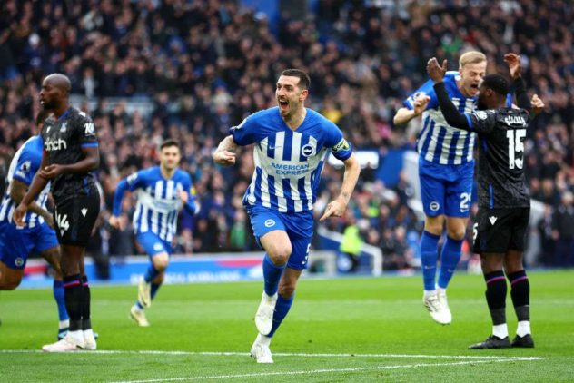 getty_DunkLewis202423