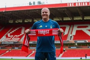 Sean Dyche esittäytyi – näin hän kommentoi Nottingham-pestiään aop_DycheSean20251022