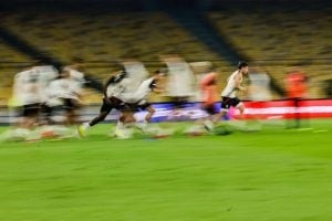 Miksi Manchester Unitedin superlahjakkuus, 15, ei voi pelata Valioliigaa? aop_manchesterunitedharjoituskuvitus20250527