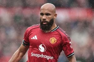 Wayne Rooney vaikuttunut Bryan Mbeumosta: ”Kesähankinnoista paras” aop_mbeumobryan20251004