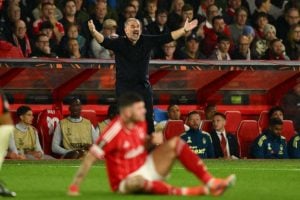 Crystal Palacen pitkä tappioton putki poikki – Ange Postecogloun Nottingham Forest hävisi taas aop_postecoglouange20251002