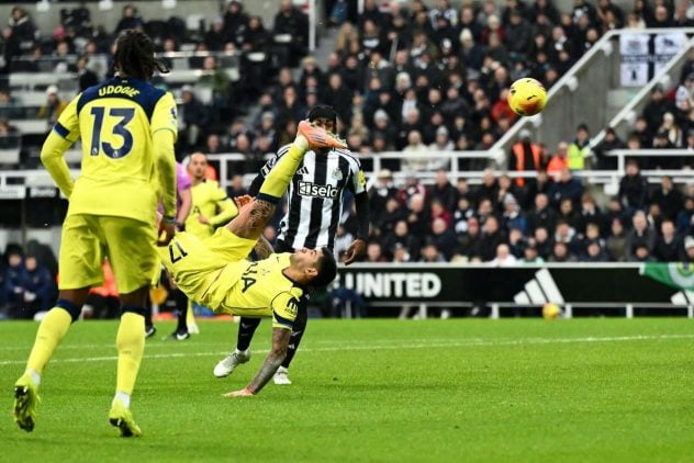 aop_RomeroCristian20251202