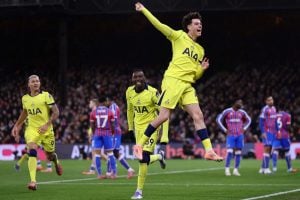 aop_grayarchie20251228