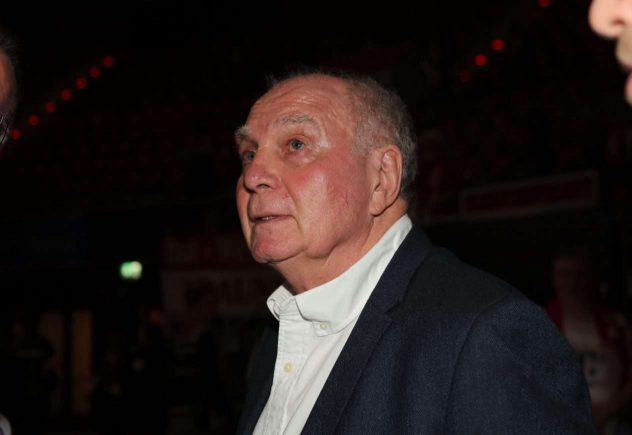 aop_HoeneßUli20262603