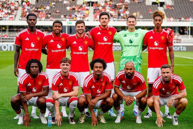 aop_manchesterunitedkuvitus20260718